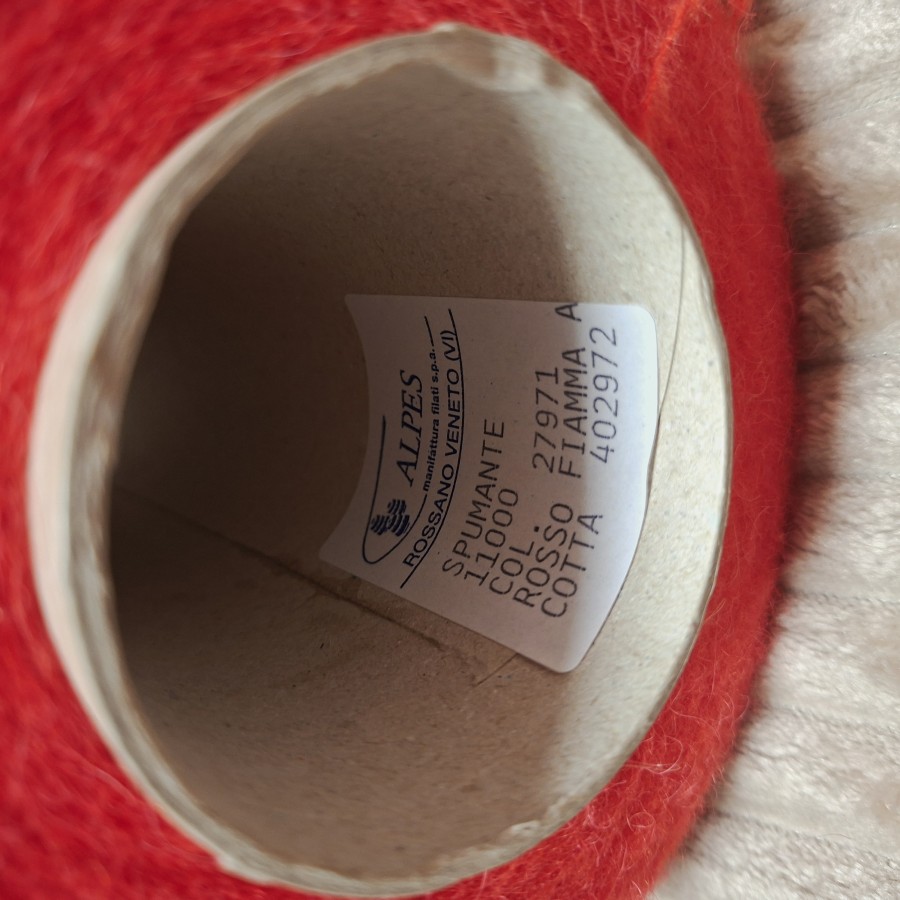 Siūlai su alpaka – koraliniai raudoni (100 g)