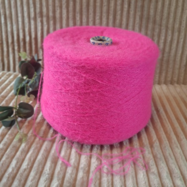 Siūlai su alpaka – švelnūs ir purūs (100 g)