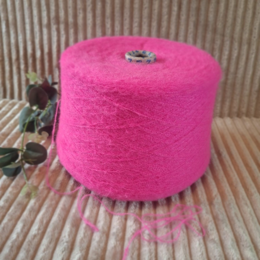 Siūlai su alpaka – švelnūs ir purūs (100 g)