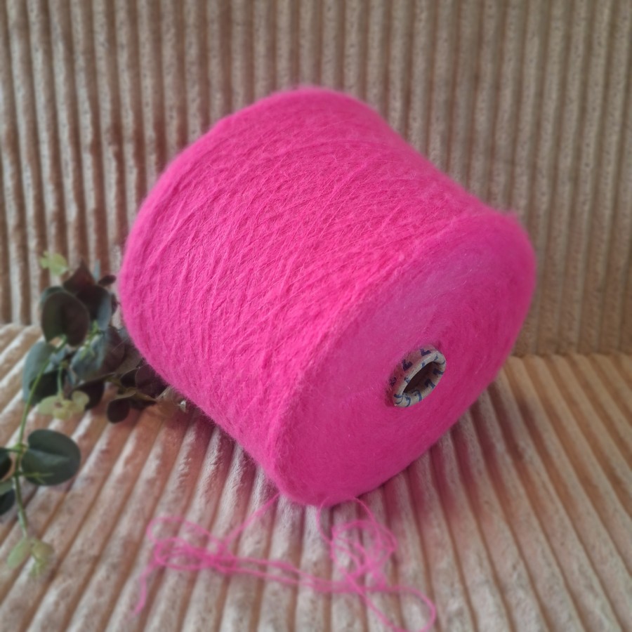 Siūlai su alpaka – švelnūs ir purūs (100 g)