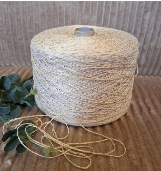 Medvilnės siūlai – lengvi ir subtiliai žvilgantys COTTON LUX (100 g)