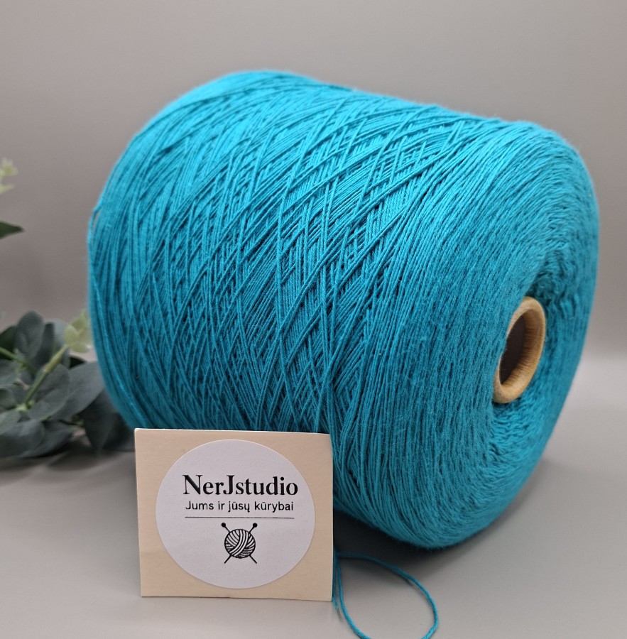 Medvilnės siūlai – turkio spalva (100 g) Medvilnės siūlai – turkio spalva (100 g)