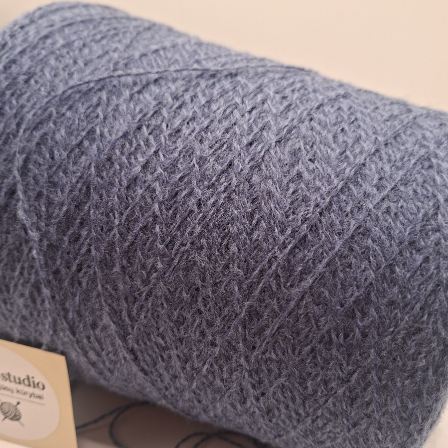 Merino vilna „Volga“ — itin minkšta, nekandanti (100 g) Merino vilna „Volga“ — itin minkšta, nekandanti (100 g)