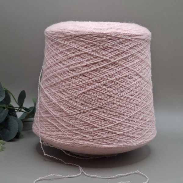 Merino vilna – tampri ir laikanti formą PLAID (100 g)