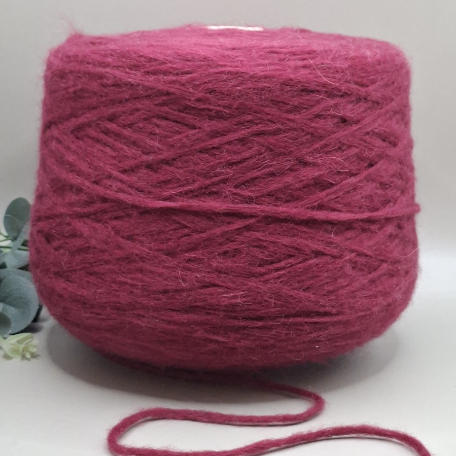Pusvilnė – lengvi, švelnūs siūlai LATEMAR (100 g)