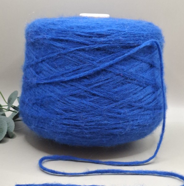 Pusvilnė – lengvi, švelnūs siūlai LATEMAR (100 g)
