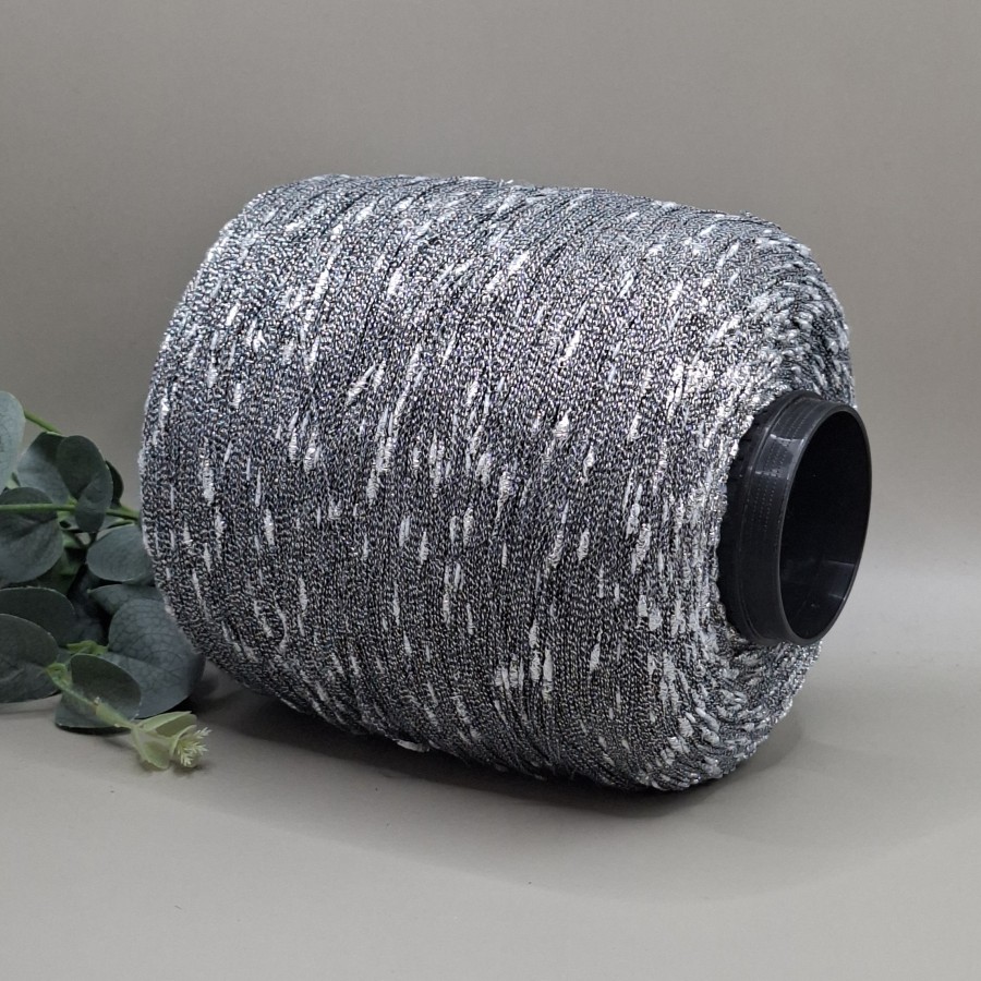 Metalizuotas liurekso siūlas – labai plonas, sidabrinis BEAD (50 g) Metalizuotas liurekso siūlas – labai plonas, sidabrinis BEAD (50 g)