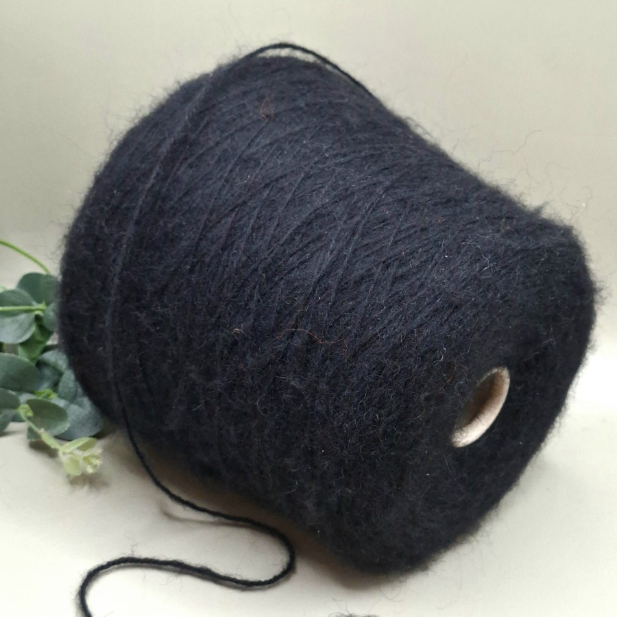 Pusvilnė – lengva ir pūkuota (100 g) Pusvilnė – lengva ir pūkuota (100 g)