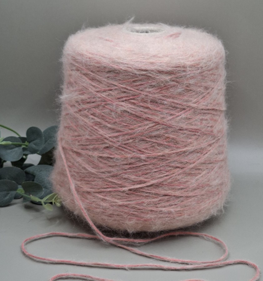 Siūlai su vilna – švelnūs ir pūkuoti RINGO (100 g) Siūlai su vilna – švelnūs ir pūkuoti RINGO (100 g)