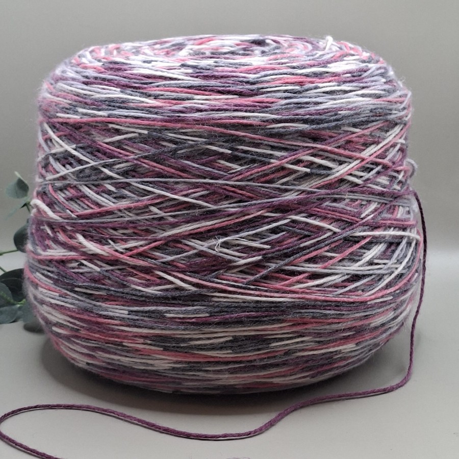 Vilnos ir poliamido siūlai – lygūs, tvirti CALZETTERIA 2300 (100 g)