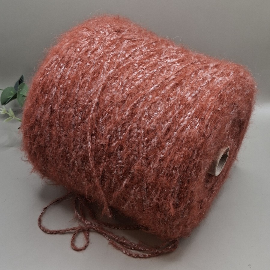 Alpakos, vilnos ir medvilnės siūlai – pūkuoti, švelnūs SOPHIE (100 g)