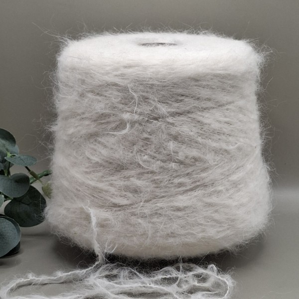 Suri alpakos siūlai – pūkuoti SURI (100 g)