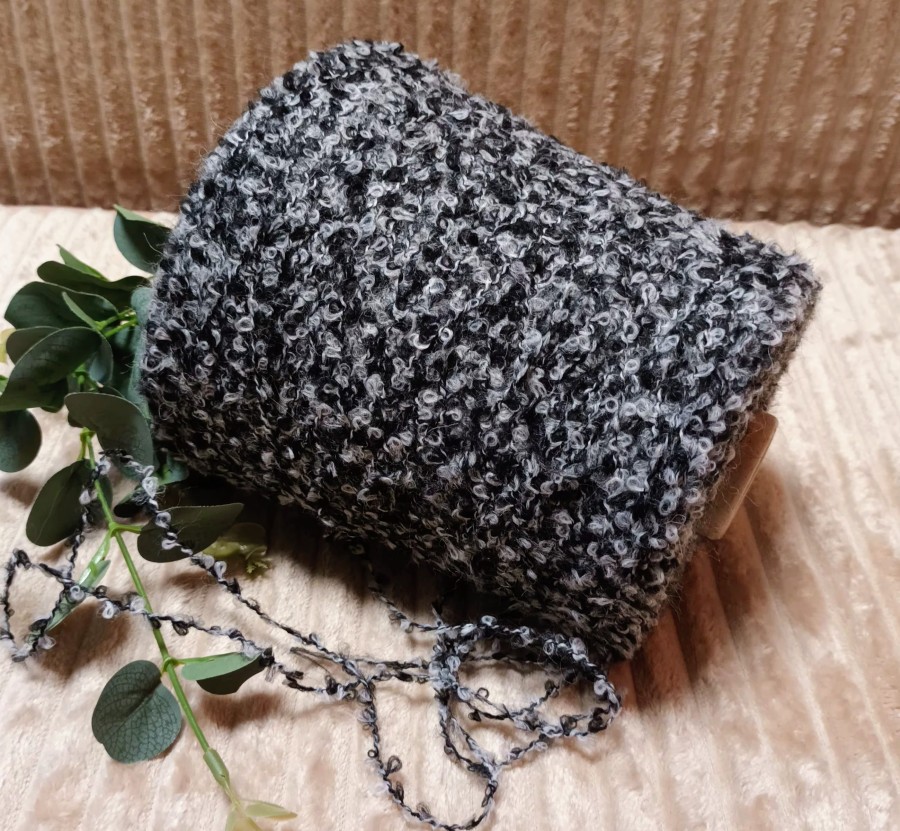 Buklė siūlai su alpaka – perlas su juoda (100 g)