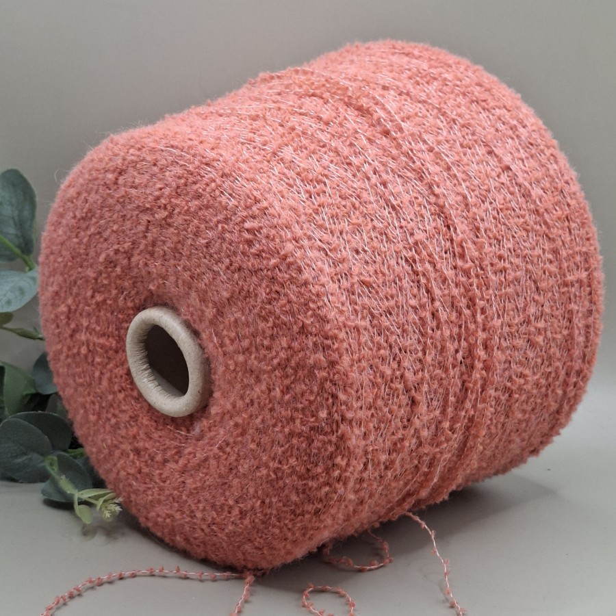 Buklė (bouclé) siūlai – garbanoti ir purūs, su vilna (100 g)