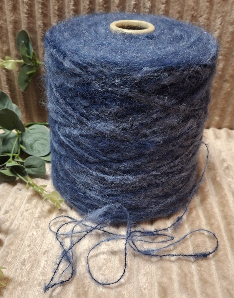 Melanžiniai moherio siūlai – natūralūs ir tekstūriški (100 g)