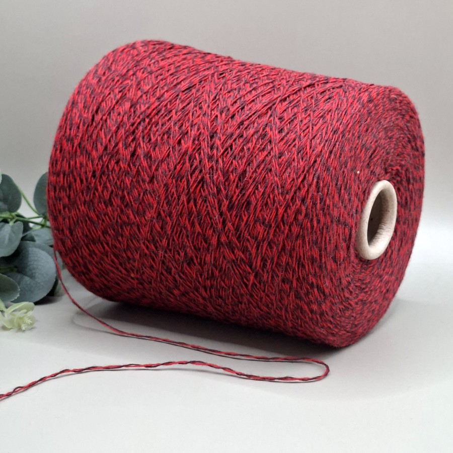 Itališki merino vilnos siūlai – raudoni, lengvi ir patvarūs MERINOS GEO (100 g)
