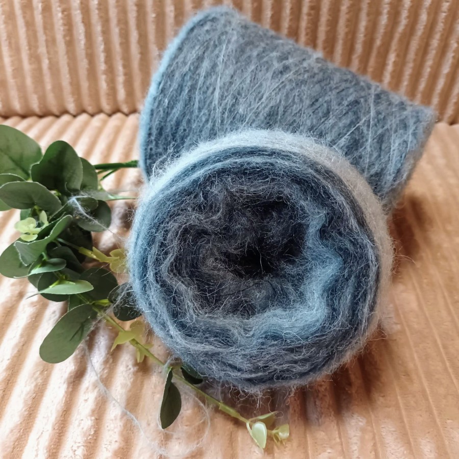 Moherio ir baby alpakos siūlai – spalvų perėjimas (50 g)