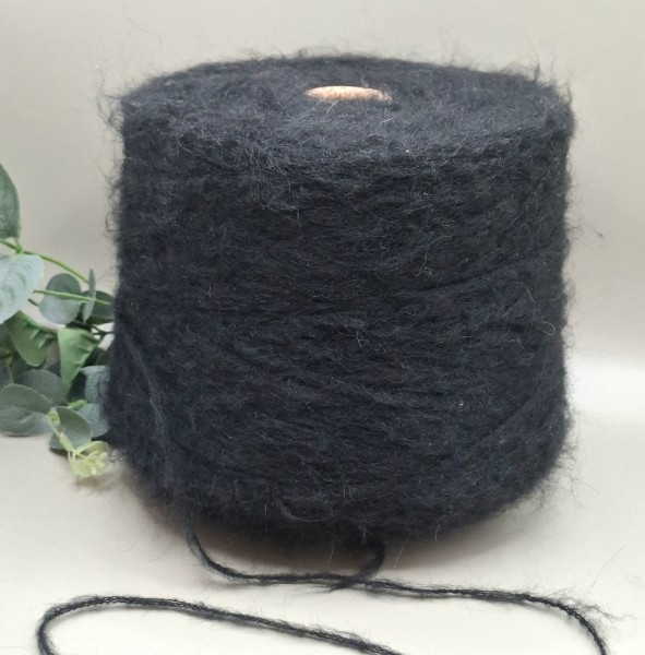 Moherio siūlai – lengvi ir pūkuoti (100 g)