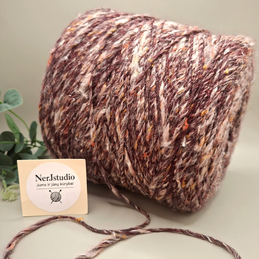 Melanžiniai merino vilnos siūlai – minkšti ir šilti (100 g)