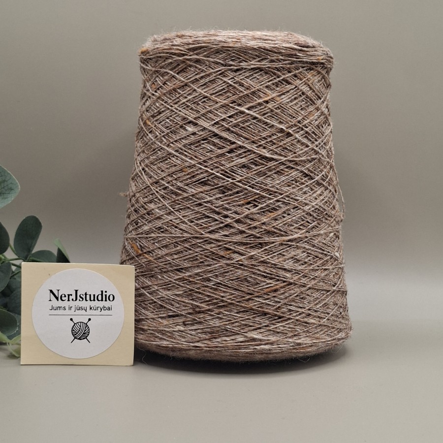 Merino vilnos siūlai tvidas – smėlinė rusva, ploni ir švelnūs (100 g)