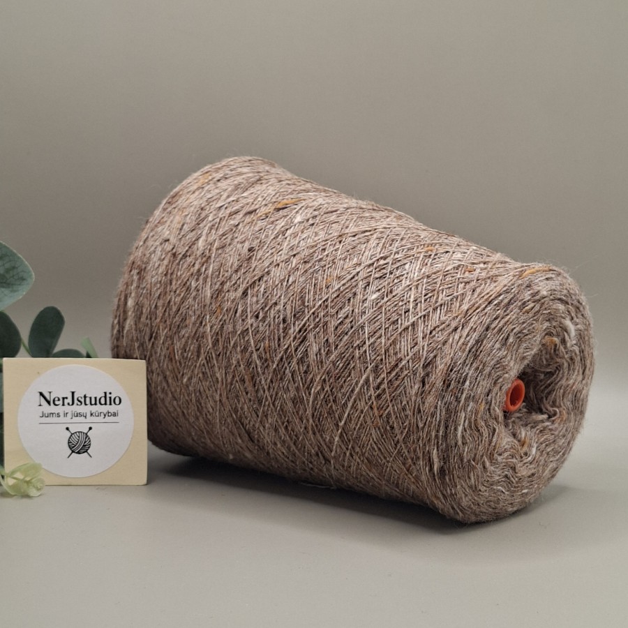 Merino vilnos siūlai tvidas – smėlinė rusva, ploni ir švelnūs (100 g)