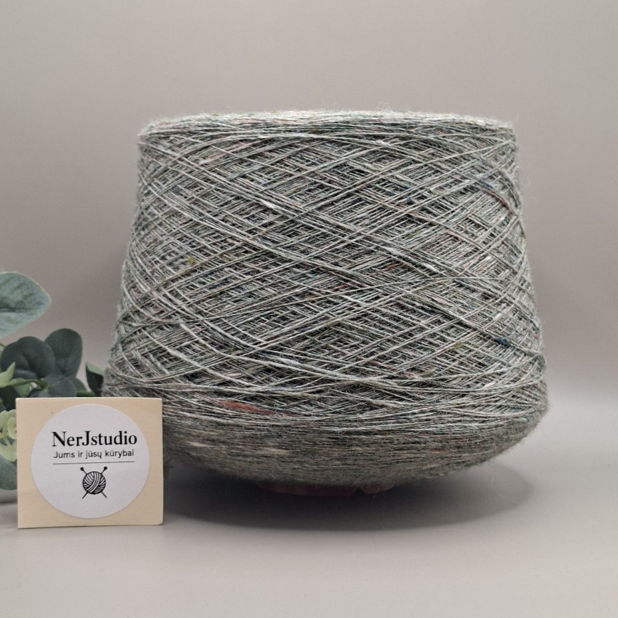 Merino vilnos siūlai tvidas – samaninė žalsva, ploni ir švelnūs (100 g)
