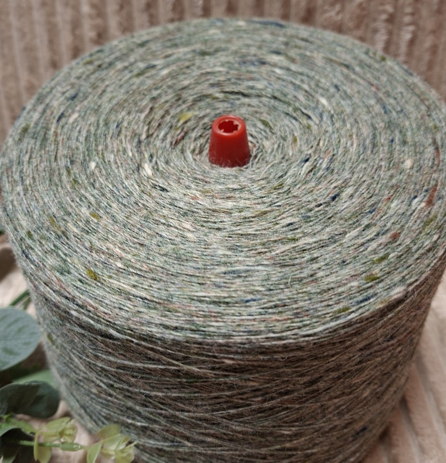 Merino vilnos siūlai tvidas – ploni ir švelnūs (100 g)