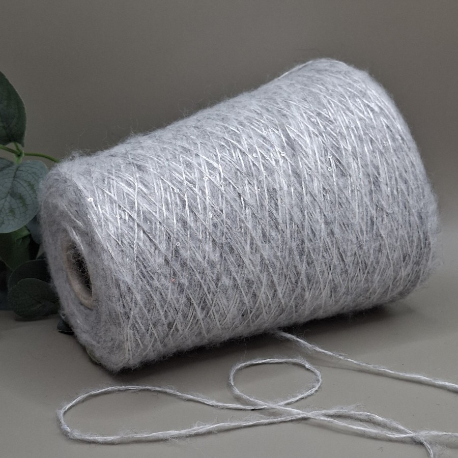 Siūlai su žvyneliais – lengvi ir švelnūs, su moheriu ir merinu SOFT LUX (50 g)