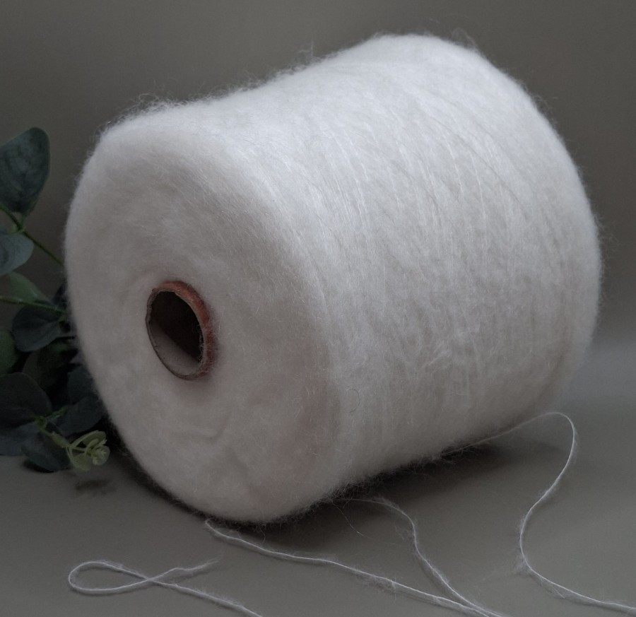 Moherio siūlai – lengvi, purūs ir švelnūs VIRGINIA (100 g)