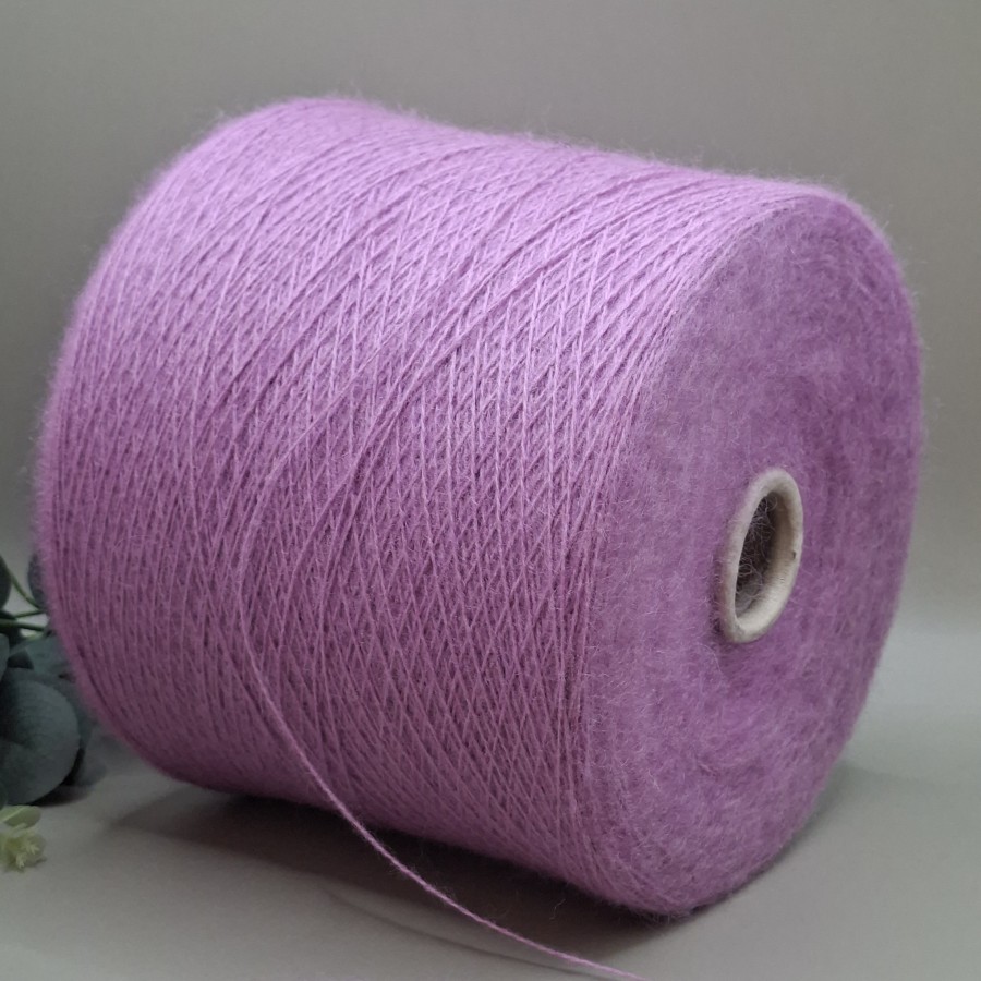 Moheris ir merino – minkšti, lengvai pūkuoti siūlai (100 g)