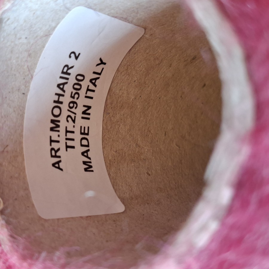 Mohero siūlai – pūkuoti ir minkšti MOHAIR 2 (100 g)