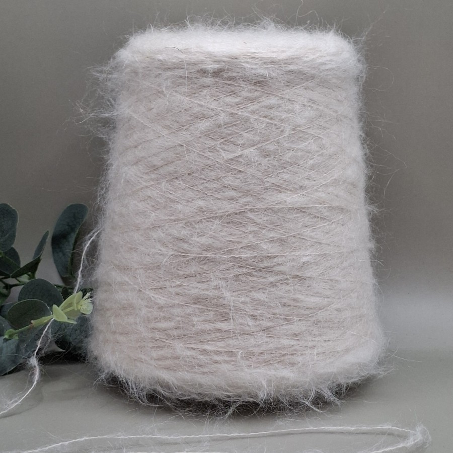 Kid moherio siūlai – pūkuoti ir minkšti TINTO (100 g)