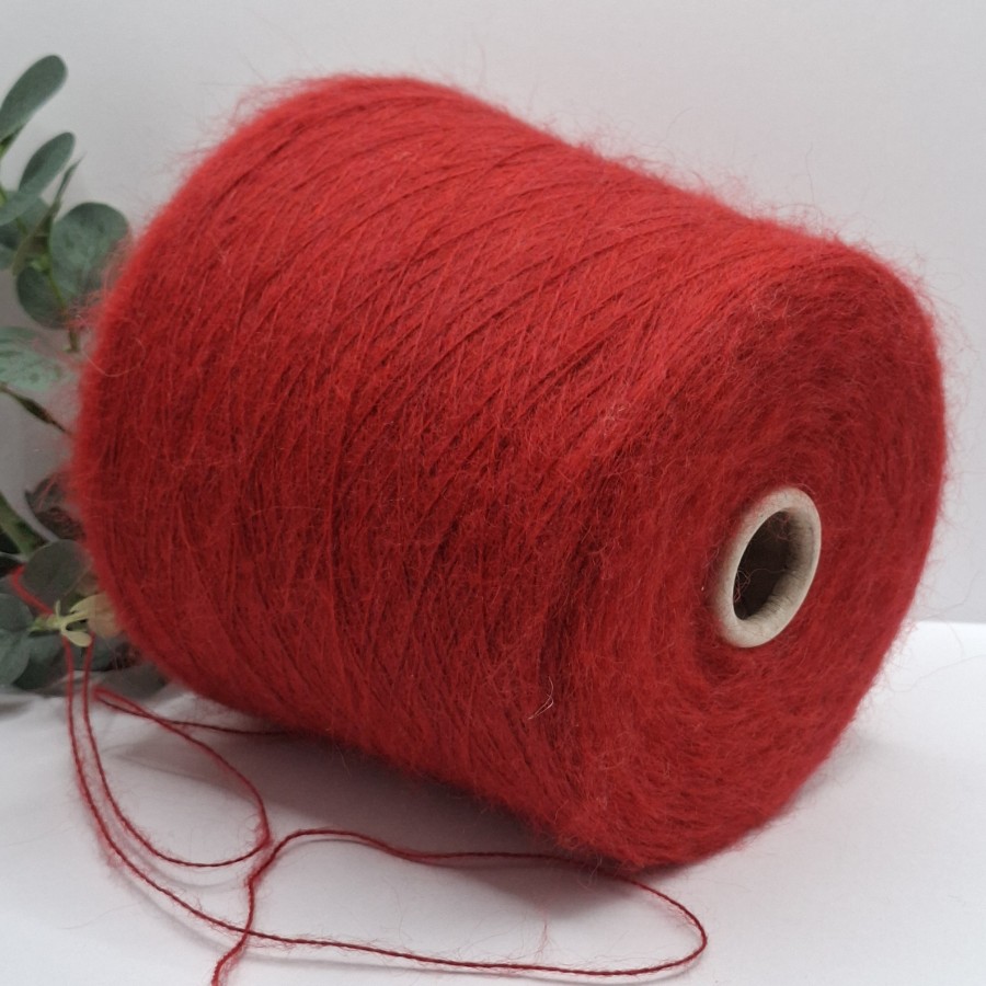 Moherio siūlai – pūkuoti ir švelnūs, garzato tipo (100 g)