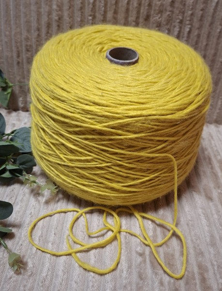 Pusvilnės siūlai – klasikiniai ir švelnūs (100 g)