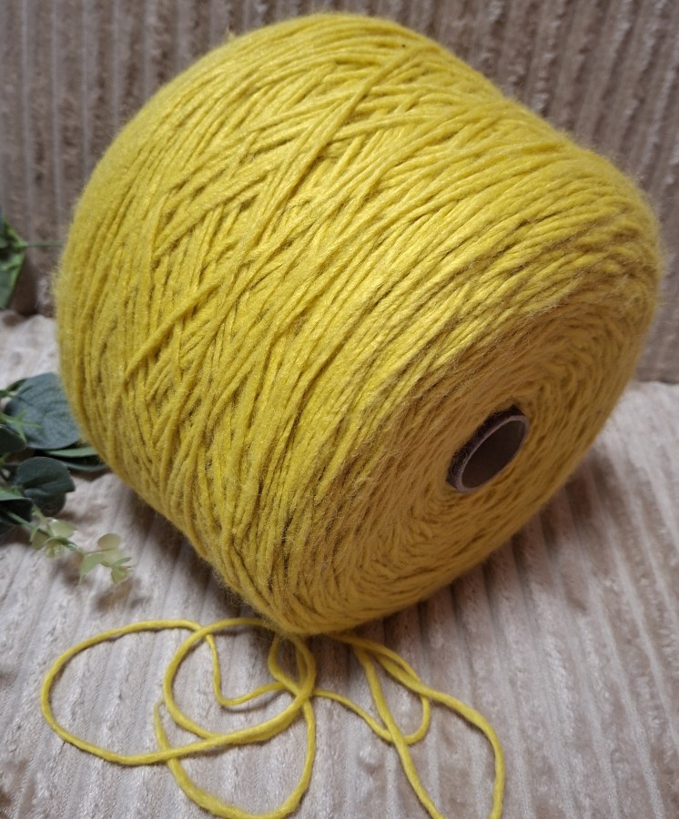 Pusvilnės siūlai – klasikiniai ir švelnūs (100 g)