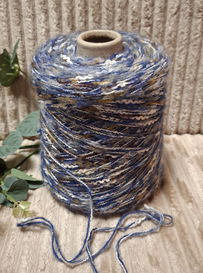 Pusvilnės siūlai su medvilne – margi tekstūriniai (100 g)