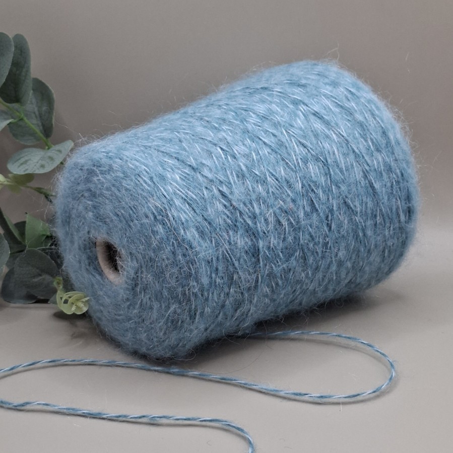 Melanžiniai siūlai su moheriu – chiné, šviesiai mėlyni (100 g) Melanžiniai siūlai su moheriu – chiné, šviesiai mėlyni (100 g)