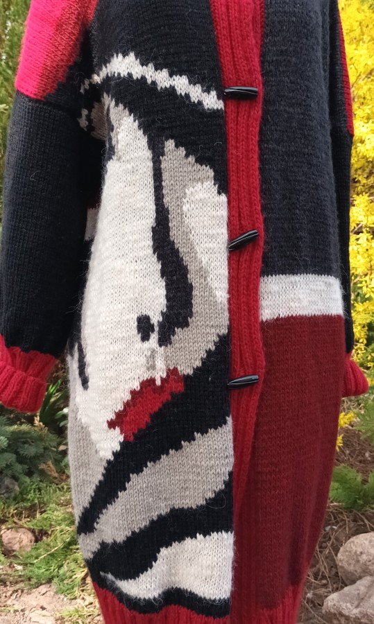 Rankų darbo megztas paltas – pagal individualų užsakymą