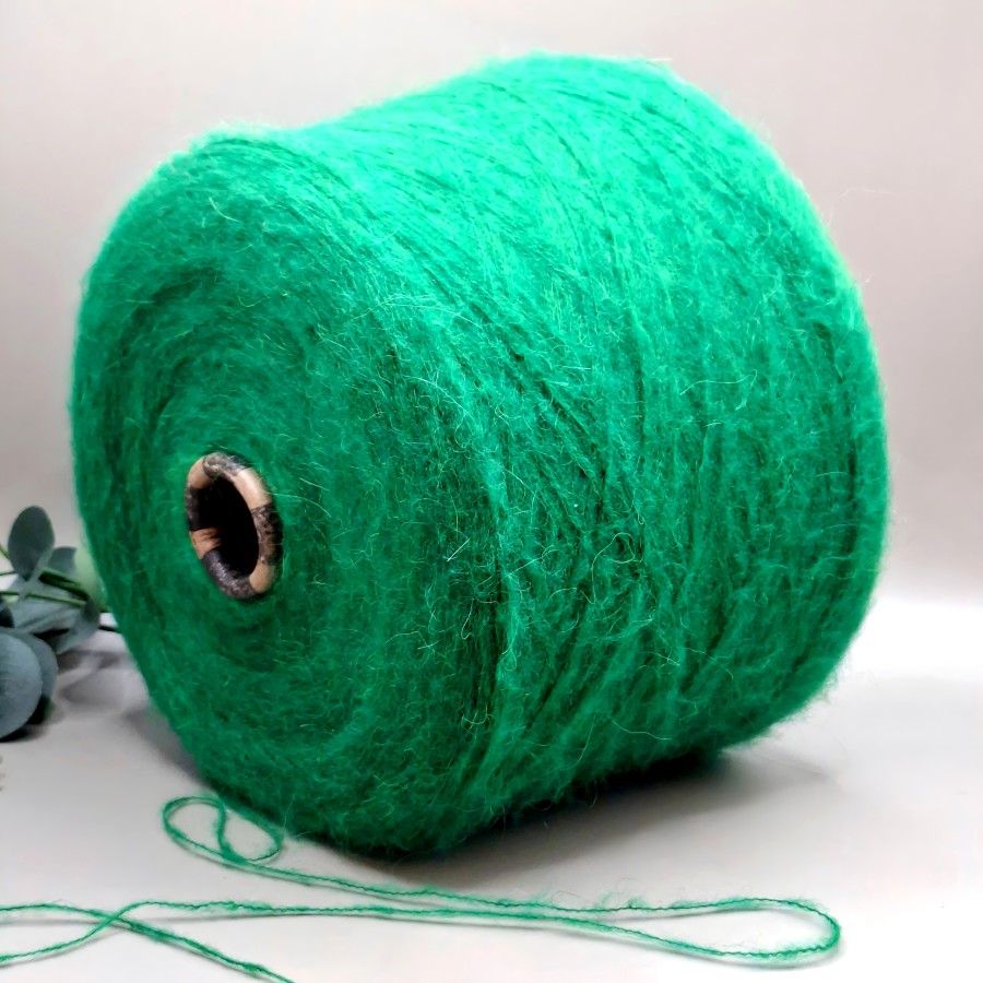 Alpakos siūlai – lengvi, minkšti ir purūs (100 g)