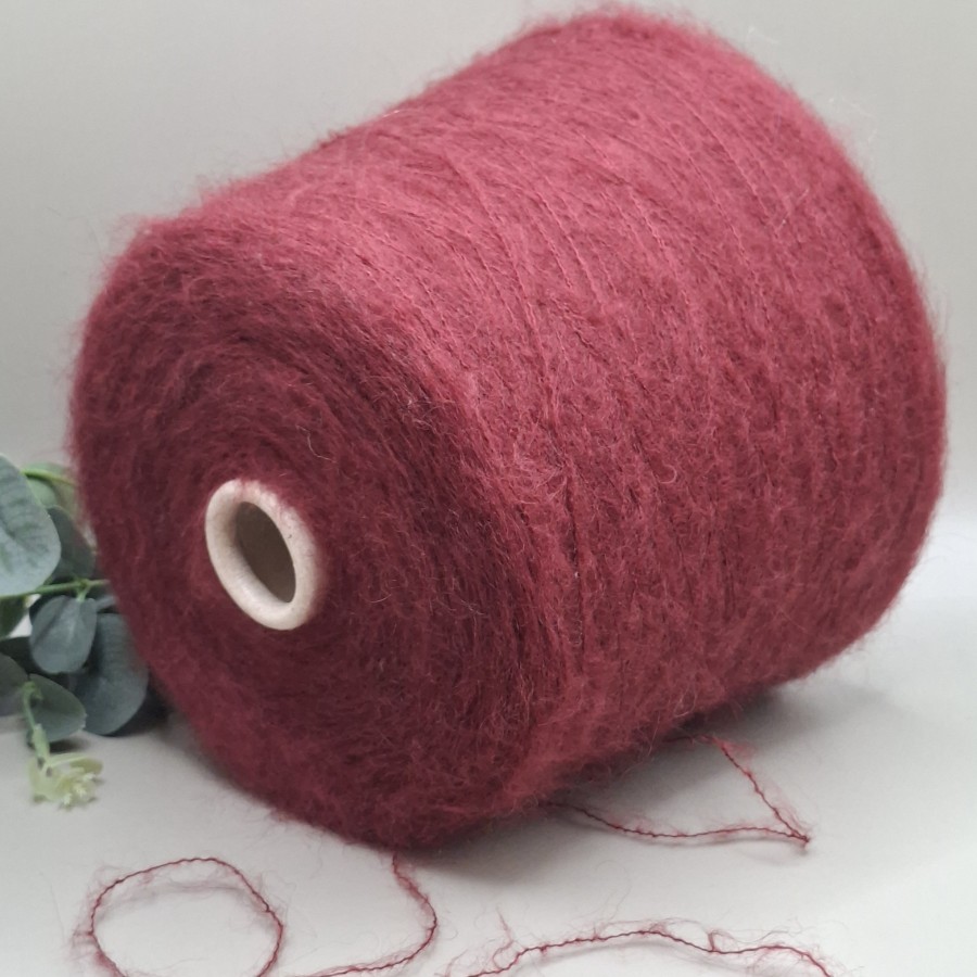 Kid mohero siūlai – pūkuoti ir minkšti TINTO (100 g)