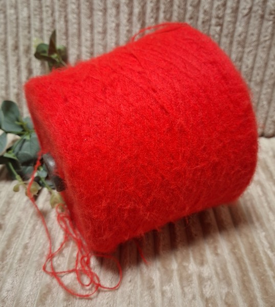 Siūlai su alpaka – lengvi ir pūkuoti (100 g)