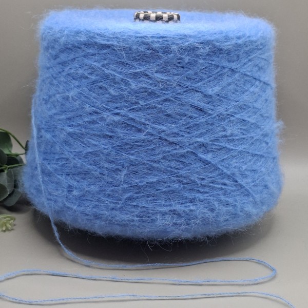 Alpakos siūlai – minkšti, lengvi ir pūkuoti (100 g)