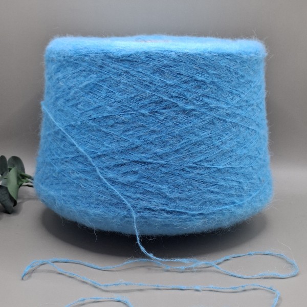 Alpakos siūlai – minkšti, lengvi ir pūkuoti (100 g)