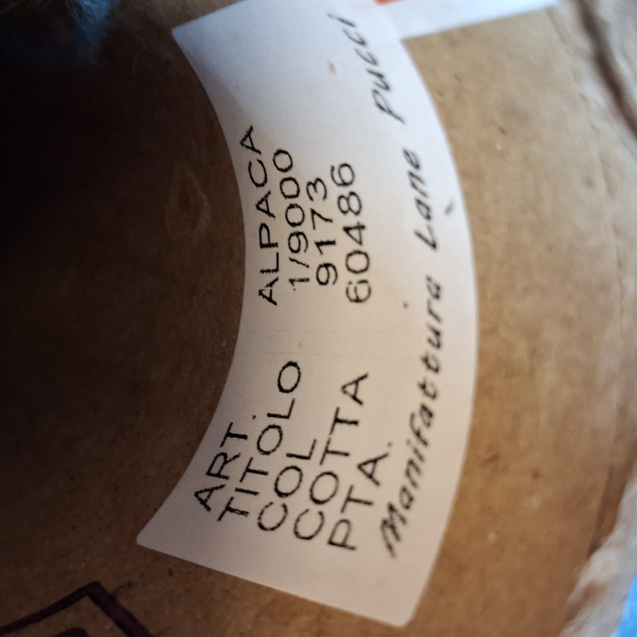 Alpakos siūlai – minkšti, lengvi ir pūkuoti (100 g)