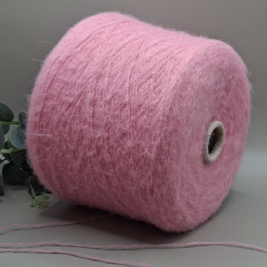 Alpakos siūlai – minkšti, pūkuoti ir švelnūs (100 g)