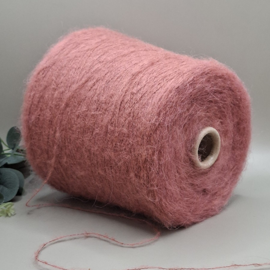 Alpakos siūlai – švelnūs, pūkuoti ir minkšti (100 g)