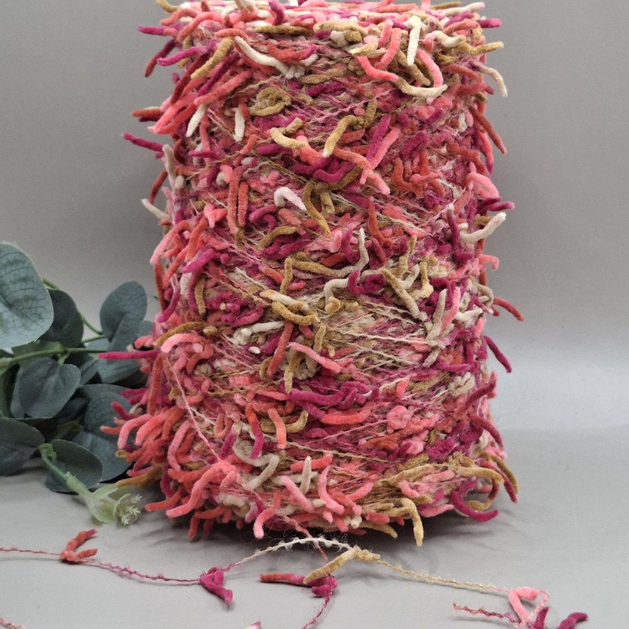Siūlai su dekoratyvia, kilpine tekstūra (50 g)