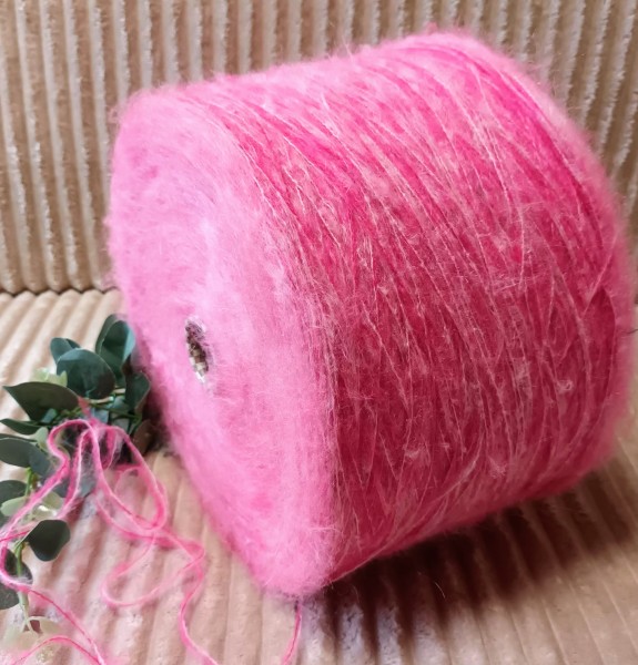 Moherio siūlai – ciklameno melanžas (100 g)