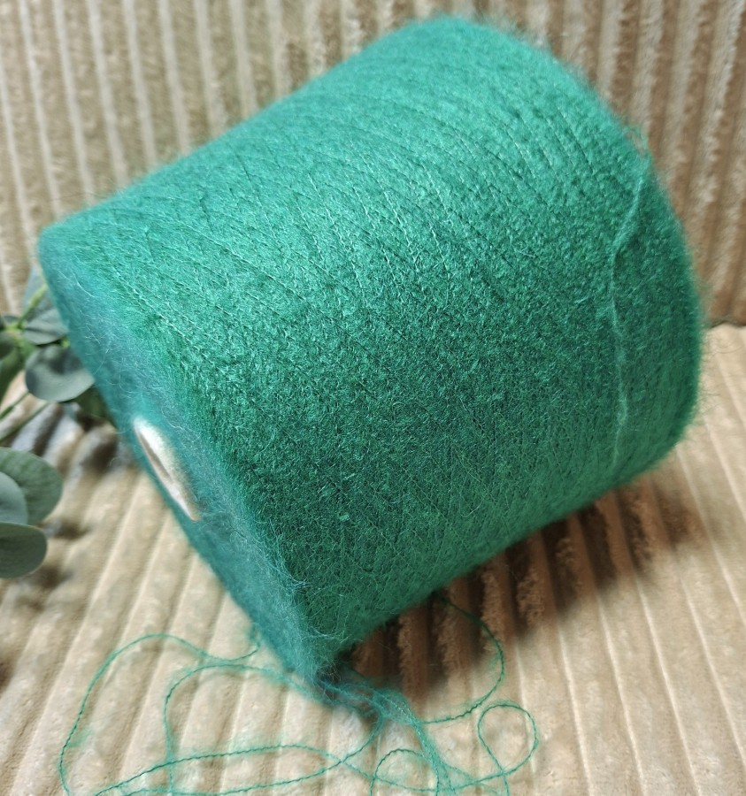 Moherio siūlai – švelnūs ir purūs (100 g)