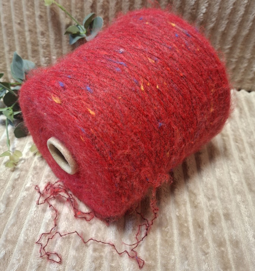 Pusvilnės siūlai – su tvido efektu (100 g)